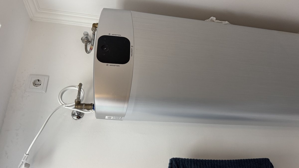Ariston 80 literes villanybojler